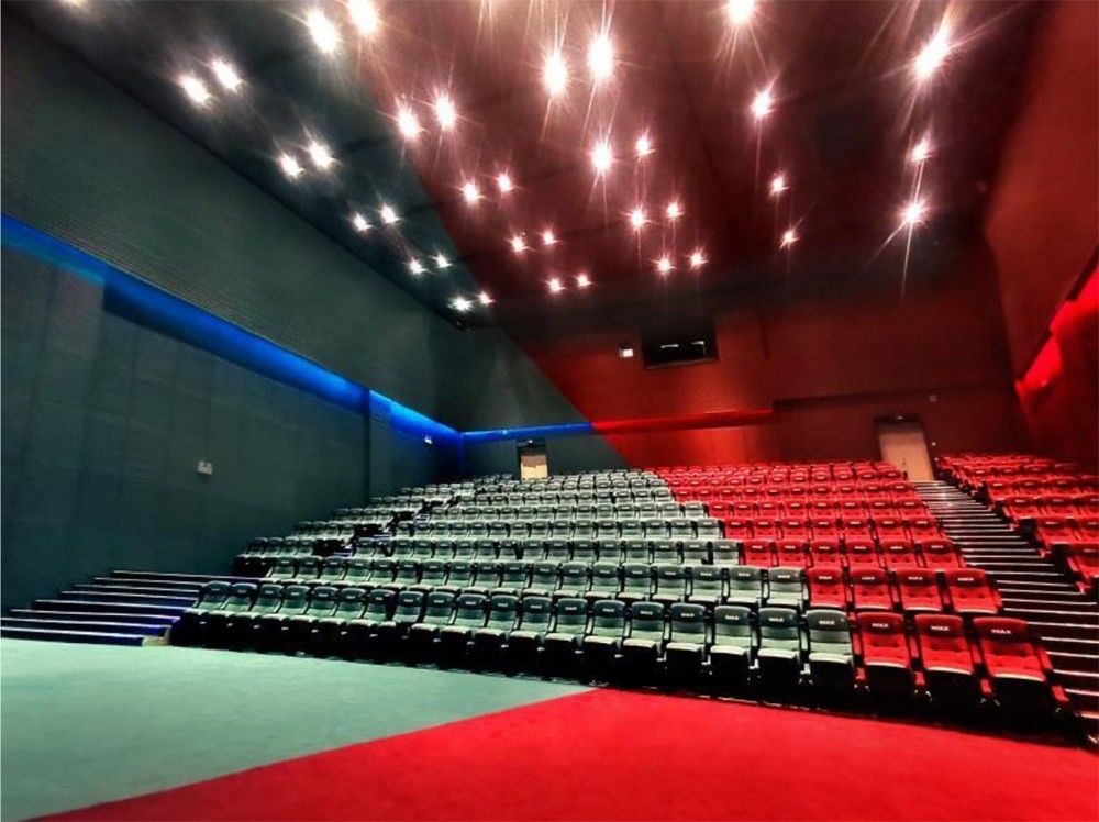 Moderne commerciële meubels VIP-auditoriumstoel Opvouwbare stoel voor bioscoopstoel