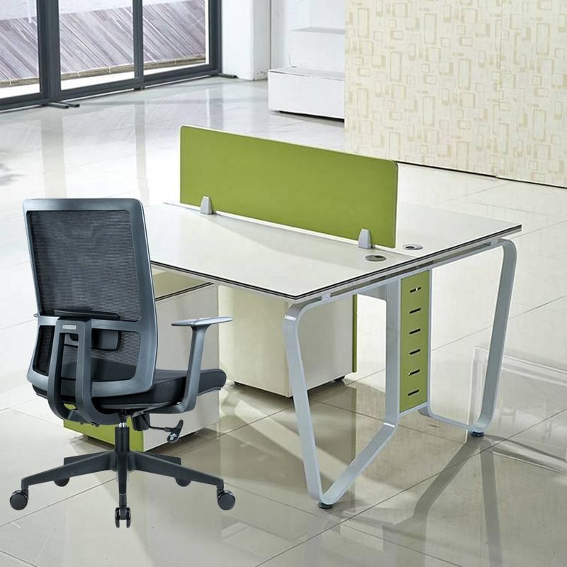 2D Arm Ergonomische draaibare kantoorcomputerstoel met lumbale steun en gaasstof
