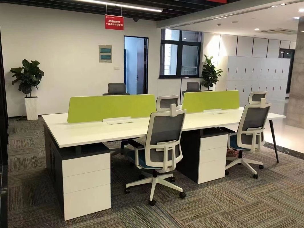 Office Desk Draaiend Stof Wit Manager Stoel met Mesh rugleuning 580*640*1150-1250mm